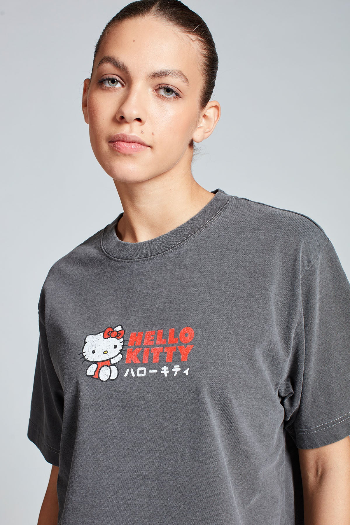 Hello Kitty Tokyo Kitty T-shirt in Washed Grey