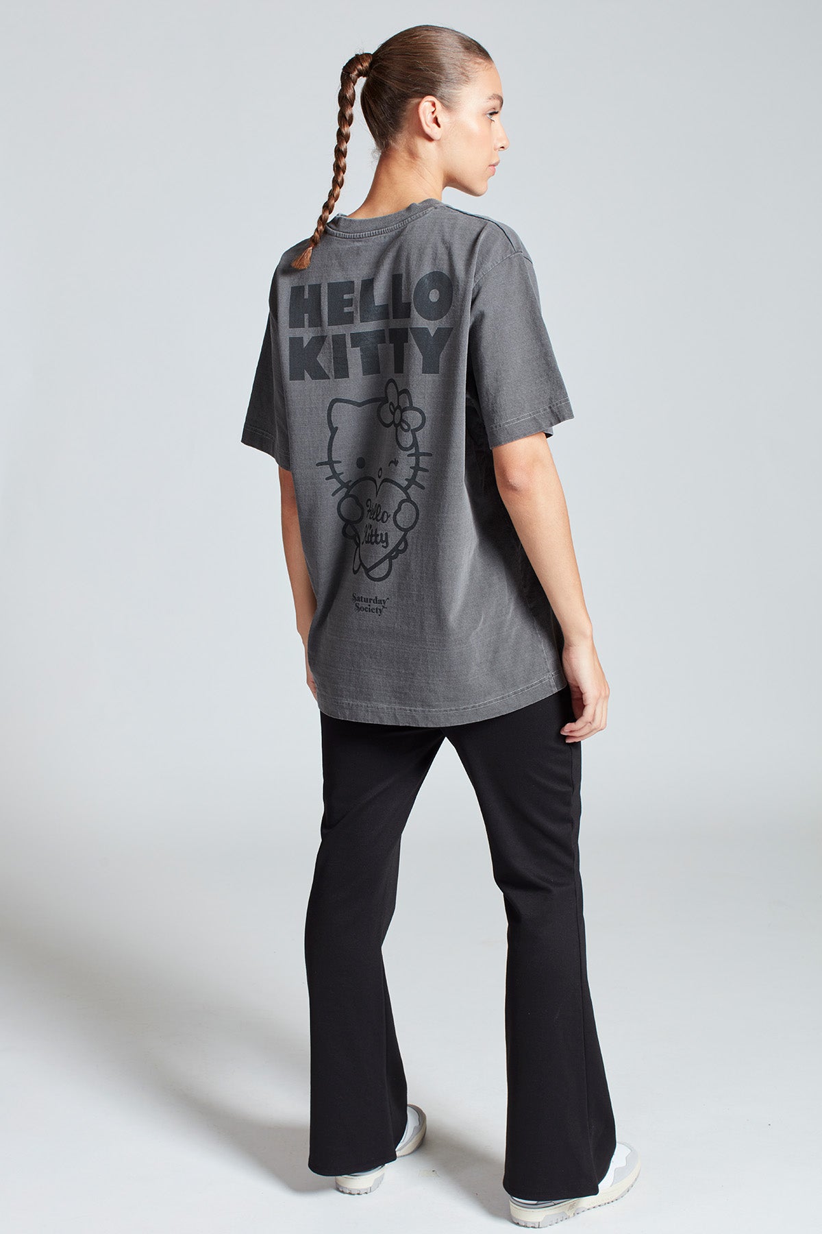 Hello Kitty Love Club T-shirt in Washed Grey
