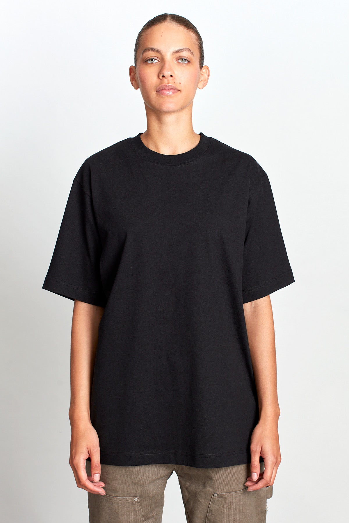 Saturday Society Minimals T-shirt in Black