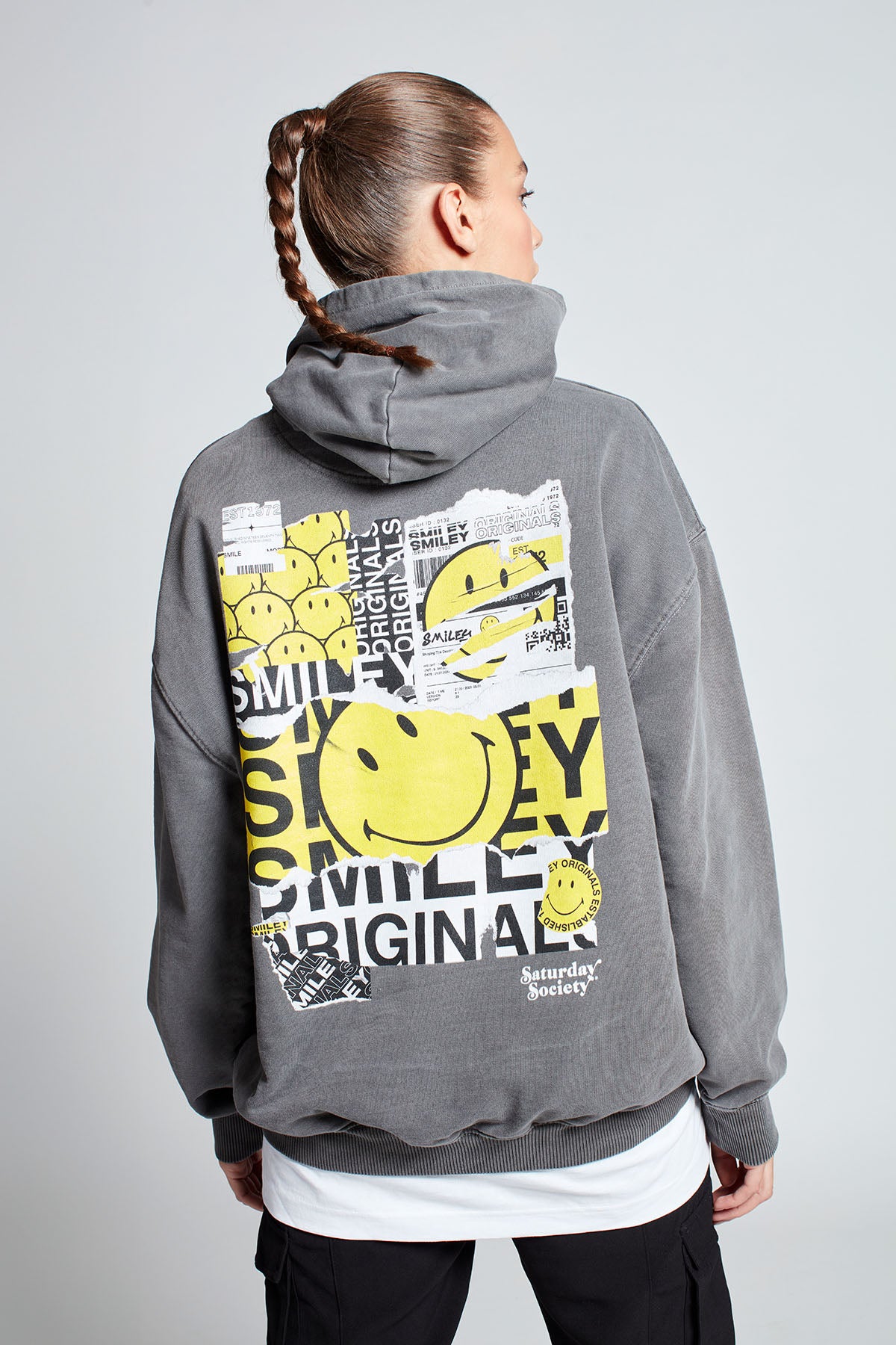 Smiley Originals® Special Delivery Hoodie in Washed Grey