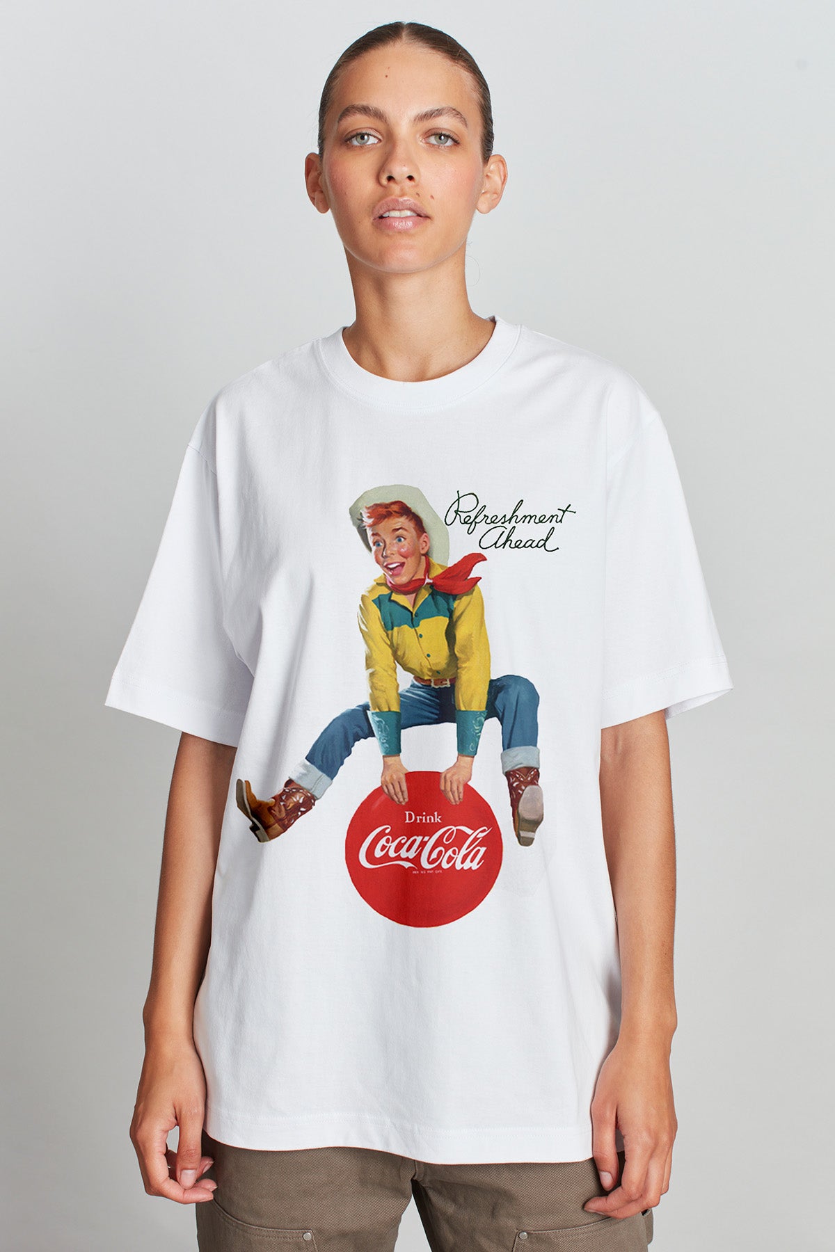 Coca-Cola Refreshment Ahead T-shirt in White
