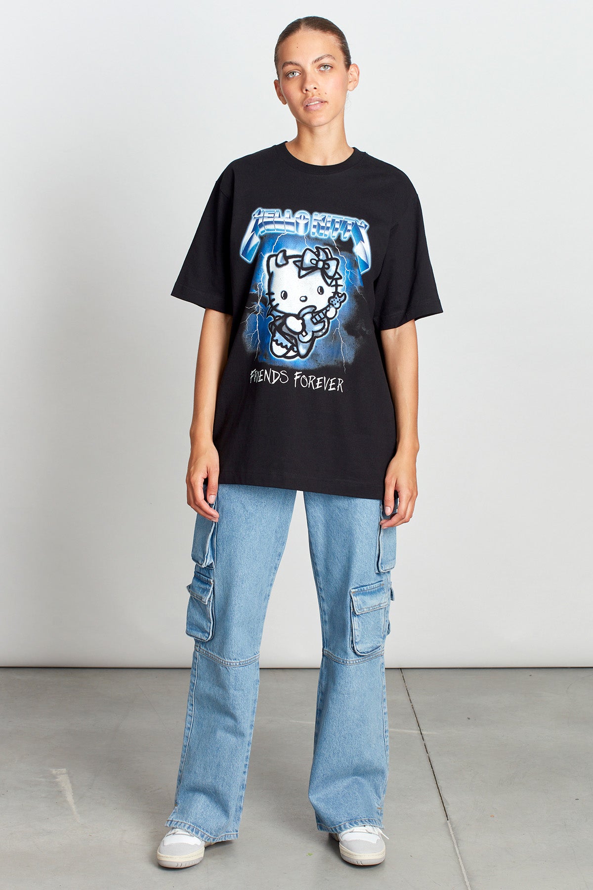 Hello Kitty Forever Metal T-shirt in Washed Black