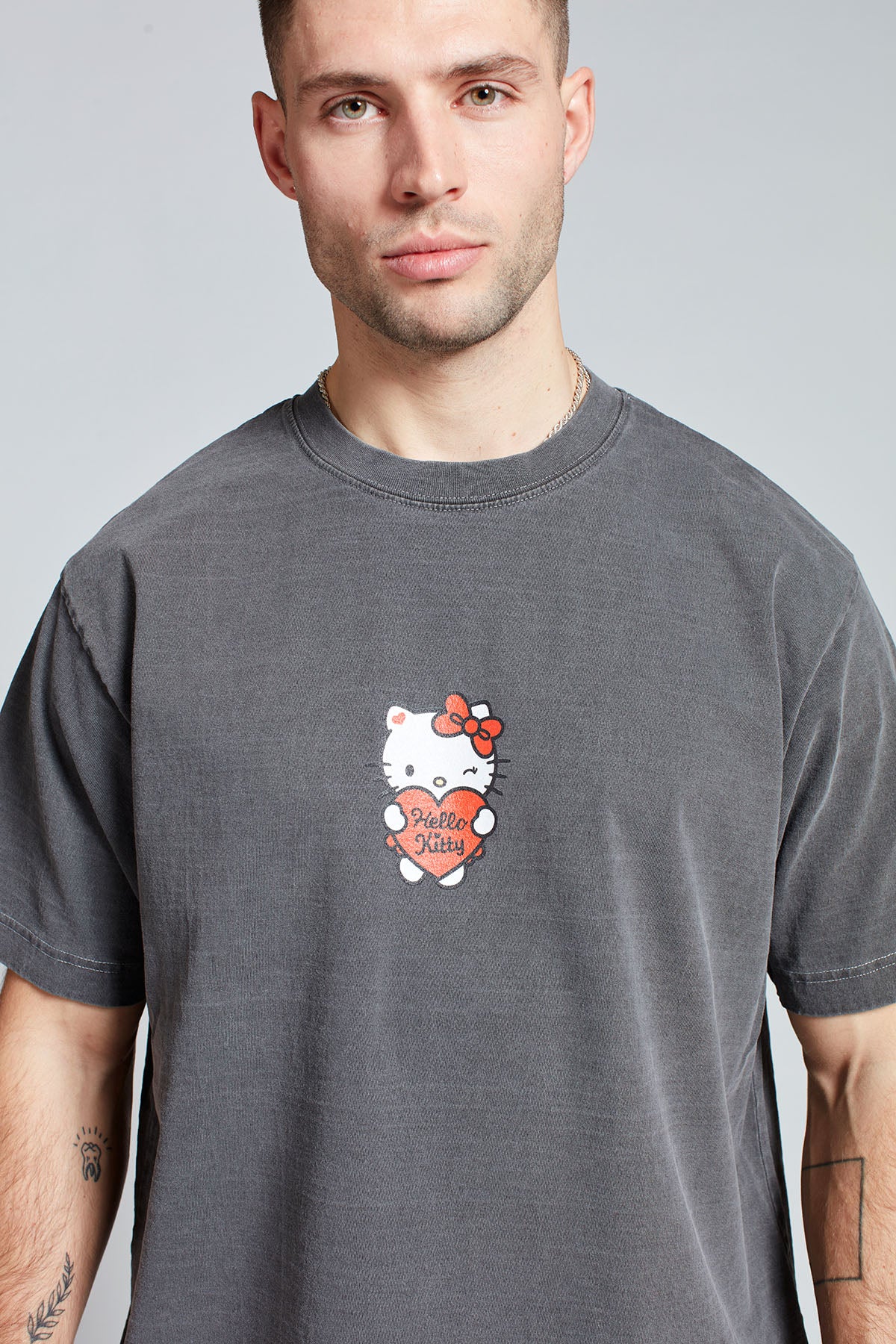 Hello Kitty Love Club T-shirt in Washed Grey