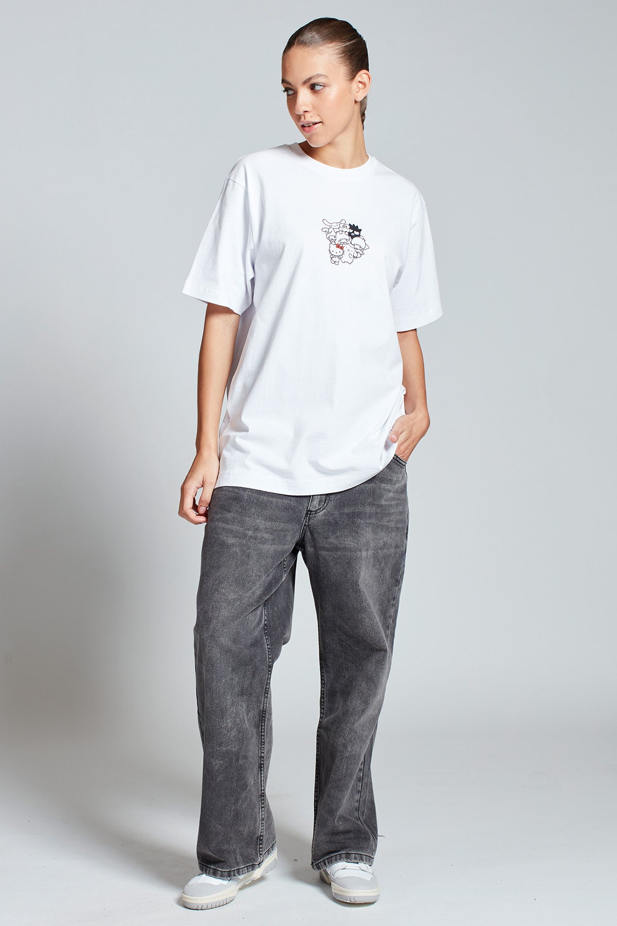 Hello Kitty And Friends T-shirt in White