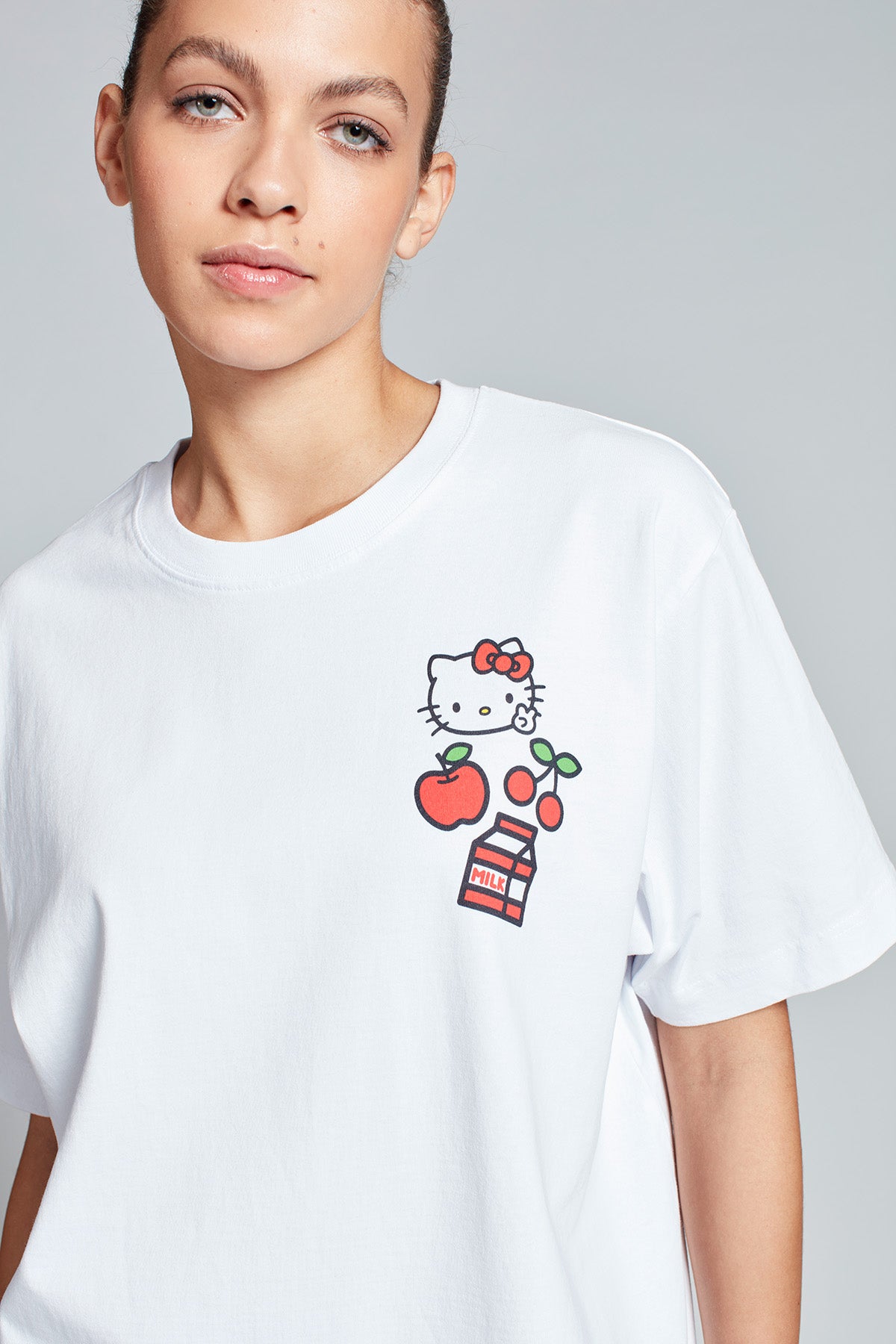 Hello Kitty Peace Out T-shirt in White