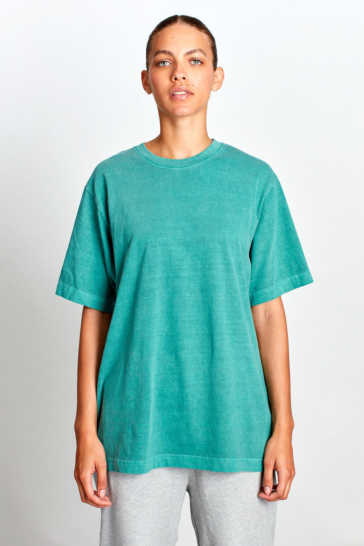 Saturday Society Minimals T-shirt in Athletic Green