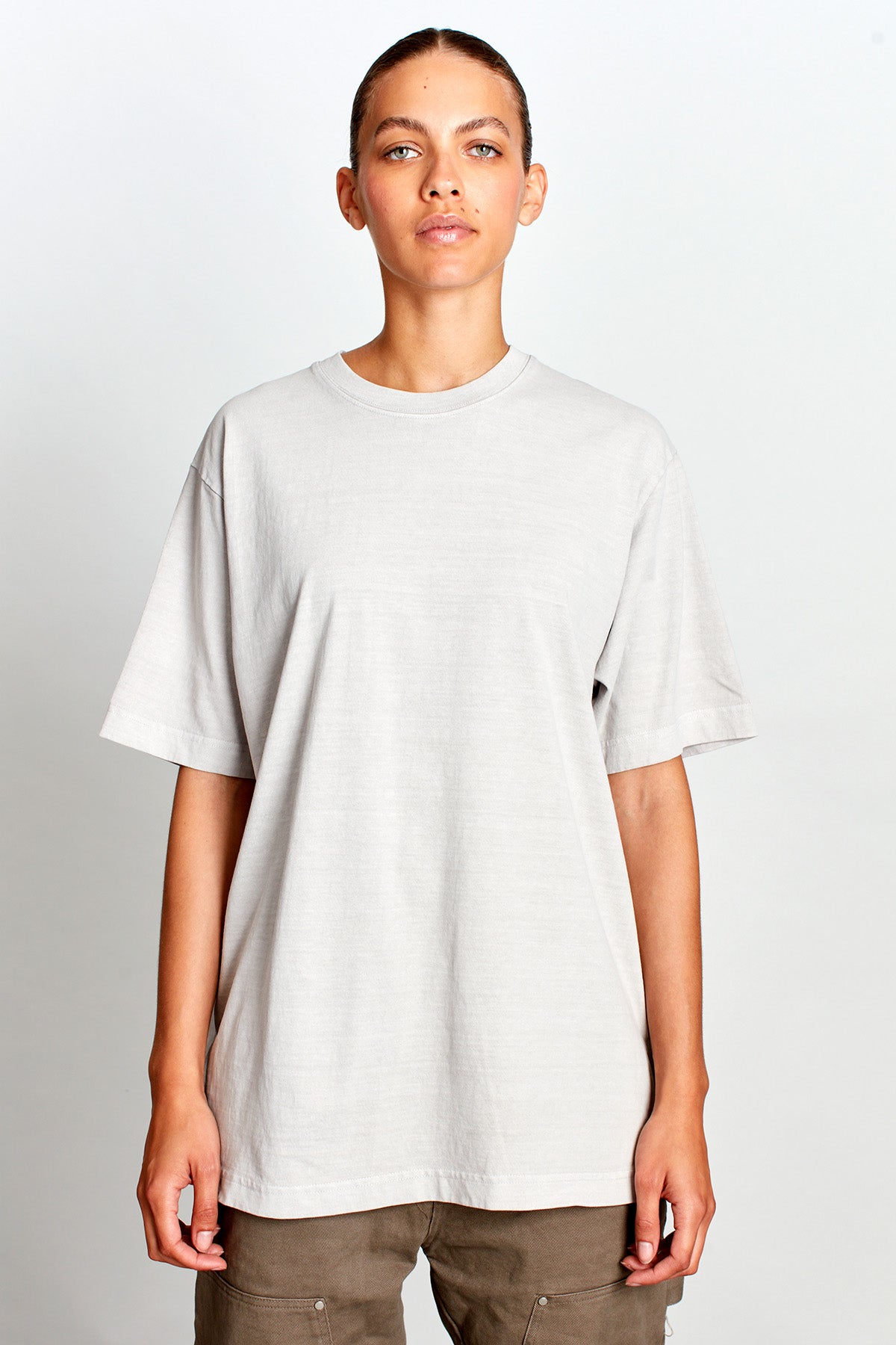 Saturday Society Minimals T-shirt in Washed Stone