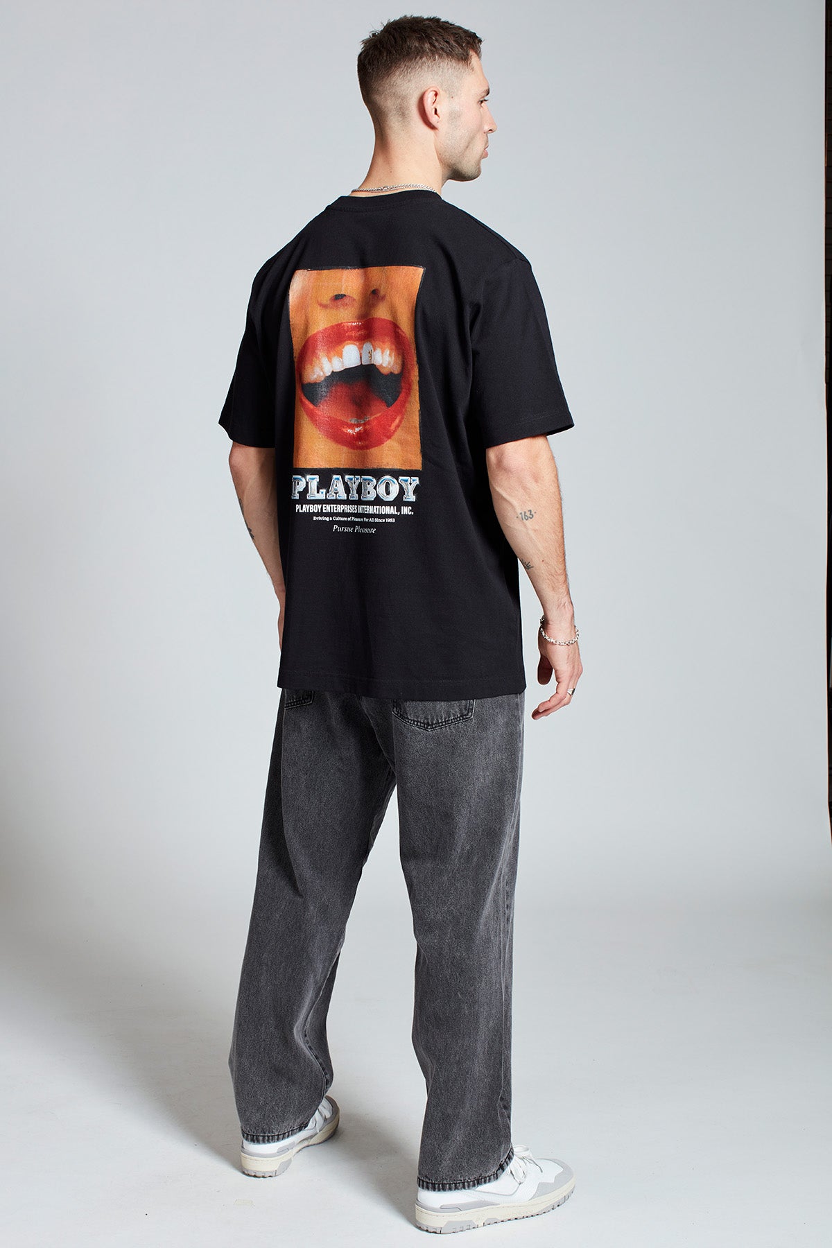 Playboy Pleasure T-shirt in Black