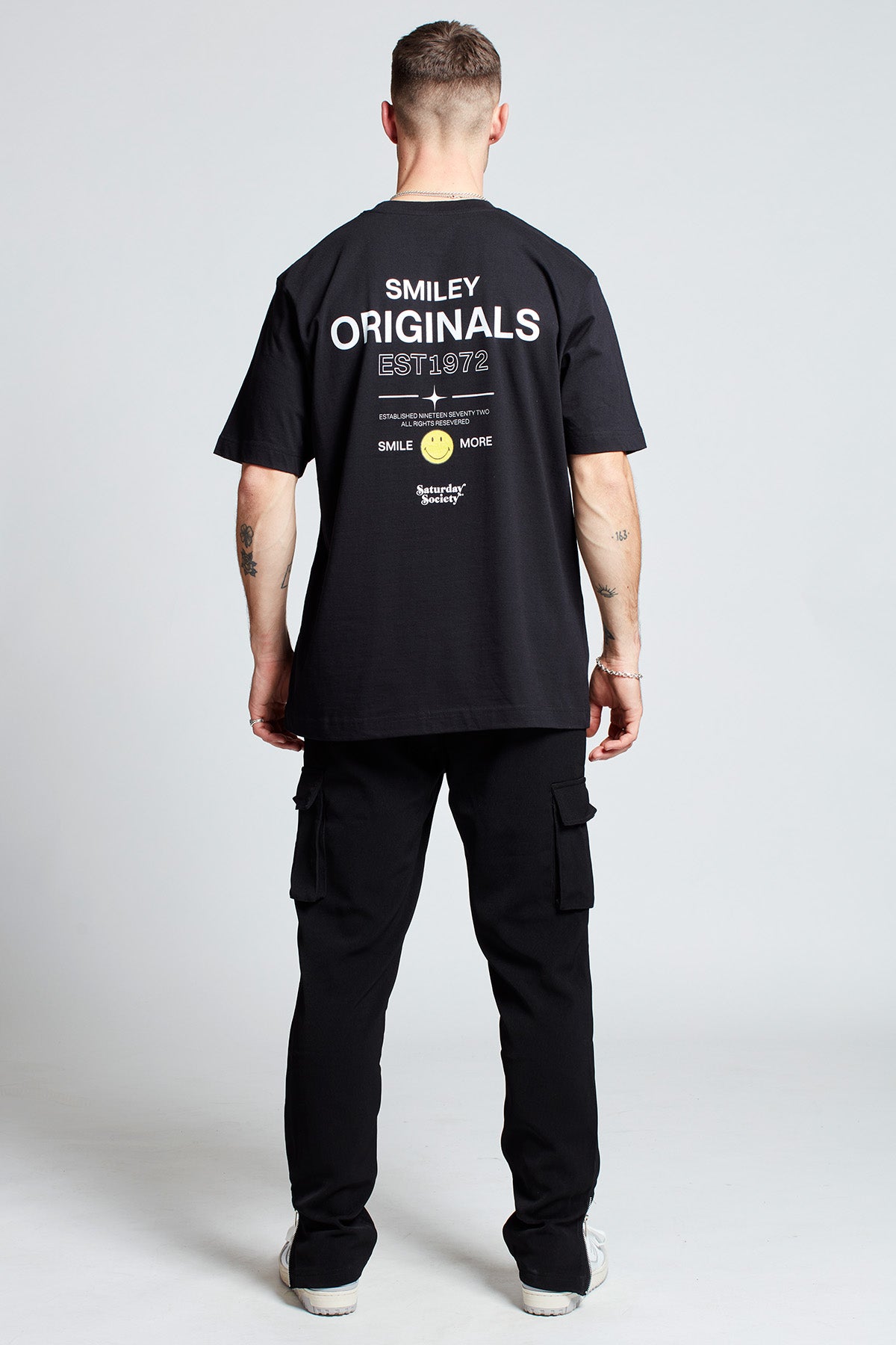 Smiley Originals® Smile More T-shirt in Black