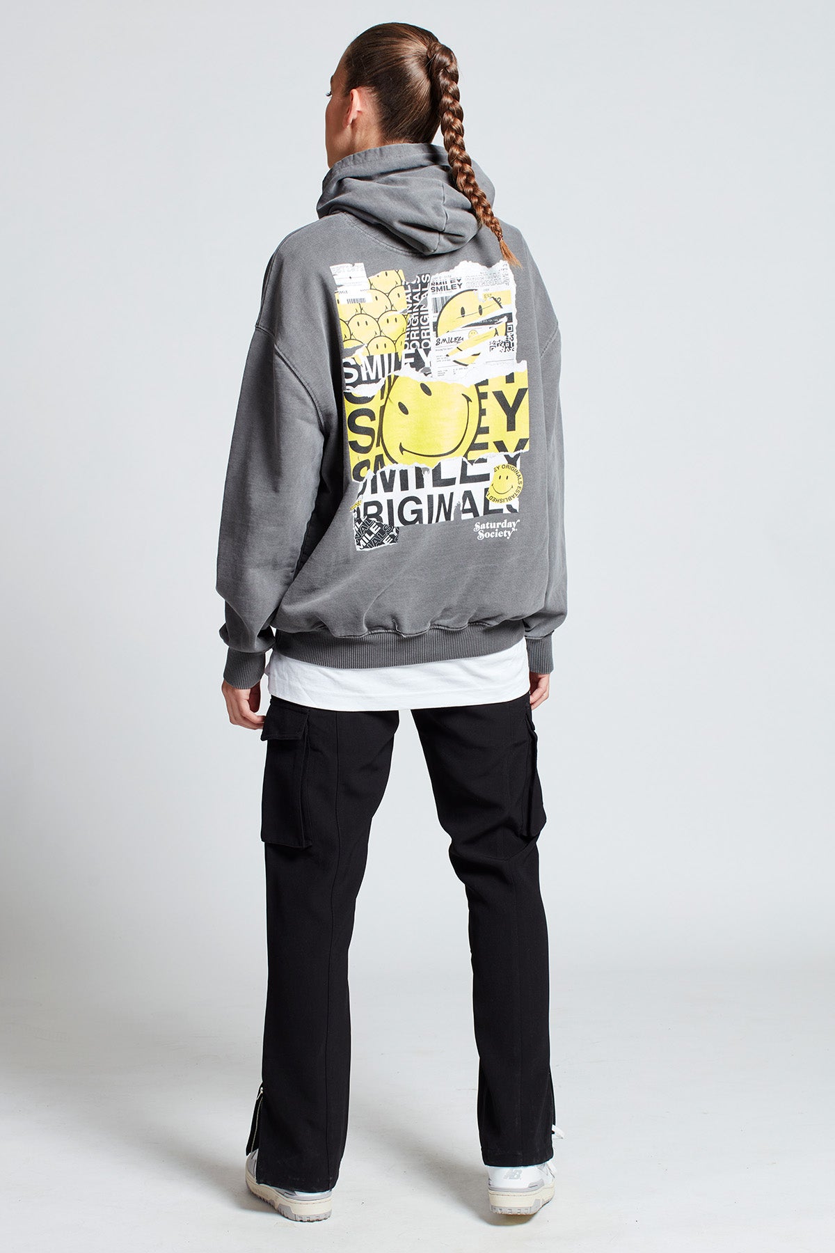 Smiley Originals® Special Delivery Hoodie in Washed Grey