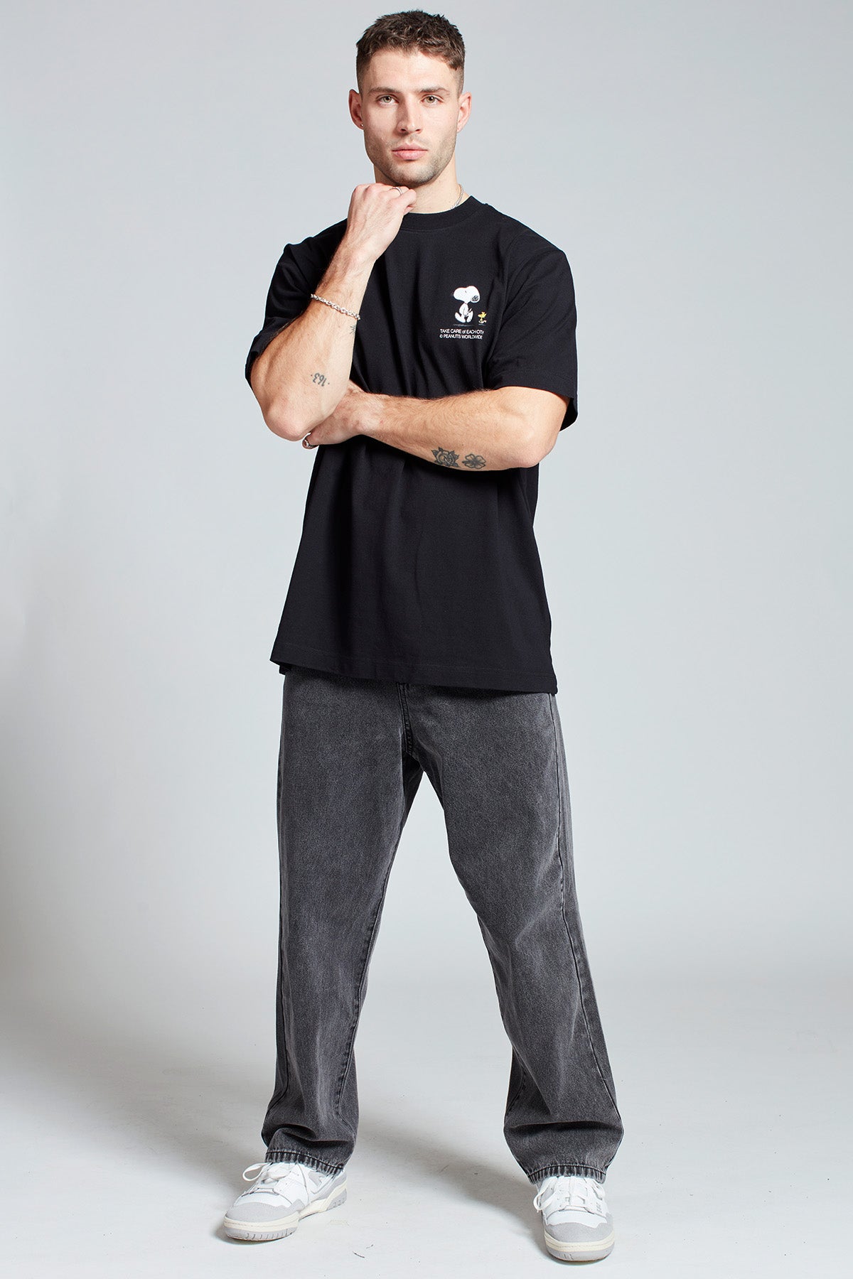 Snoopy Hometown Hero T-shirt in Black