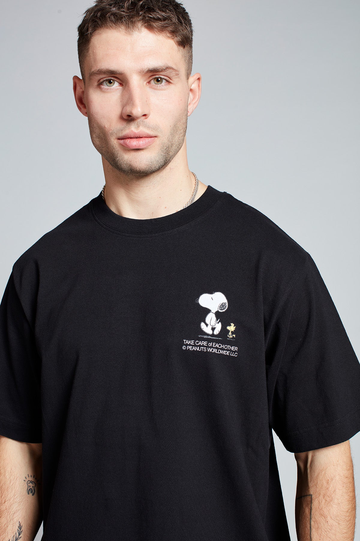 Snoopy Hometown Hero T-shirt in Black