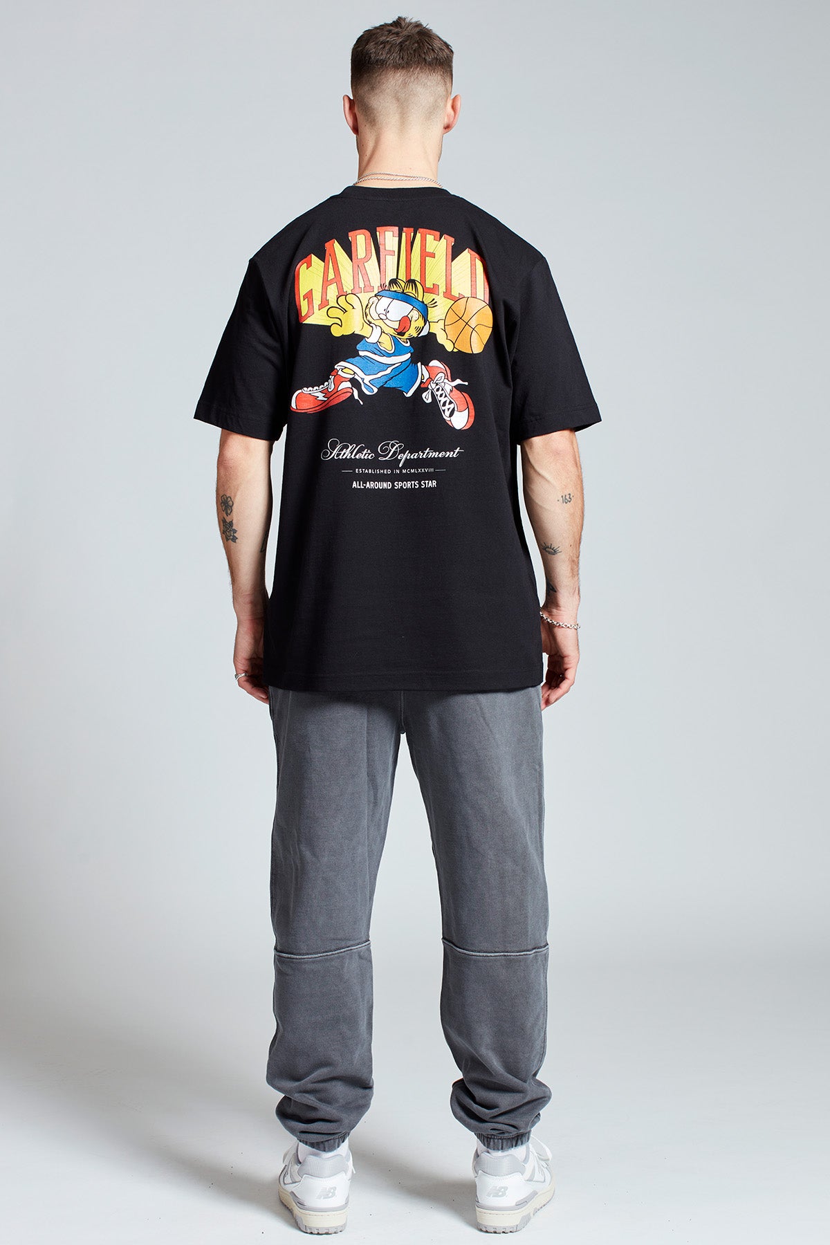 Garfield Sports Star T-shirt in Black