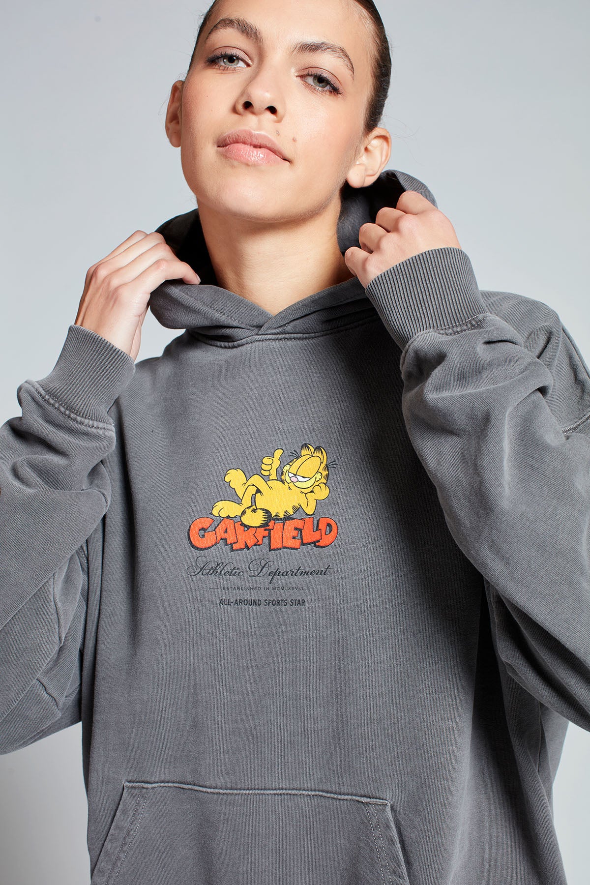 Garfield Just Chilling Hoodie in Washed Grey